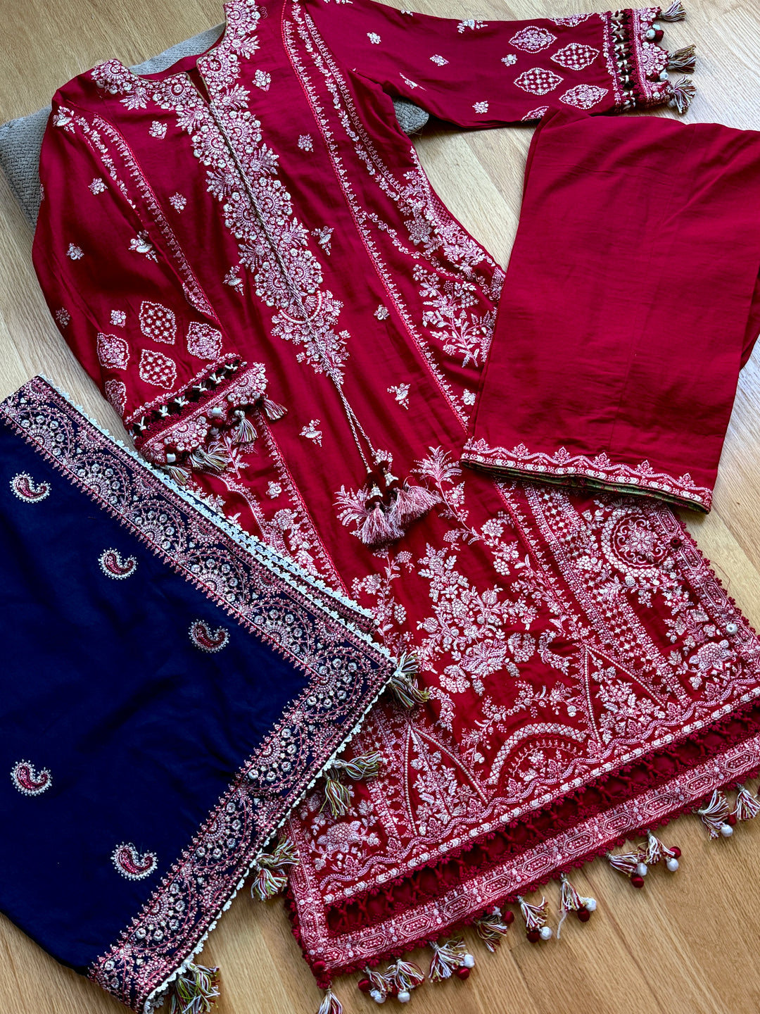 HUSSAIN REHAR WINTER COLLECTION AMAN HRSF04