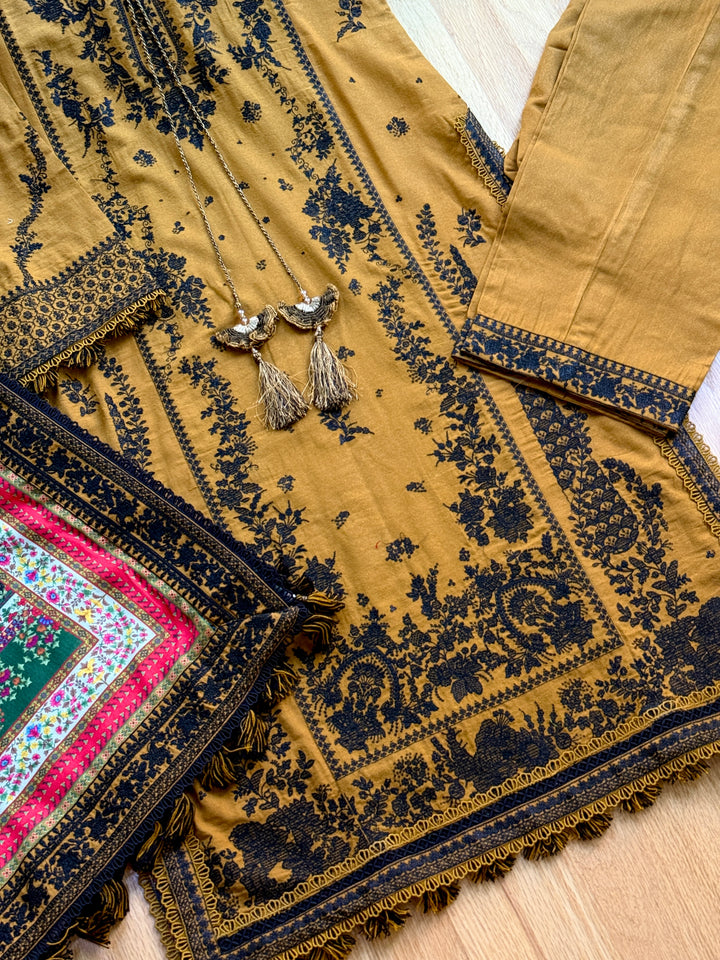 HUSSAIN REHAR WINTER COLLECTION SAAGE HRSF08