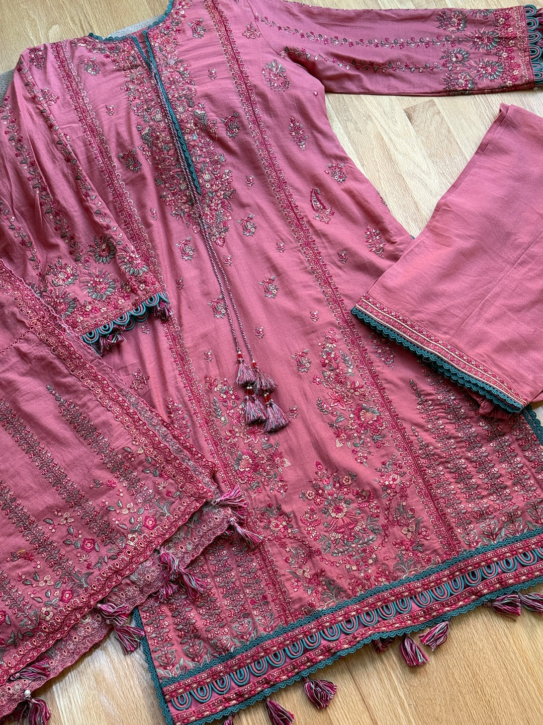 HUSSAIN REHAR WINTER COLLECTION TULLE HRSF03