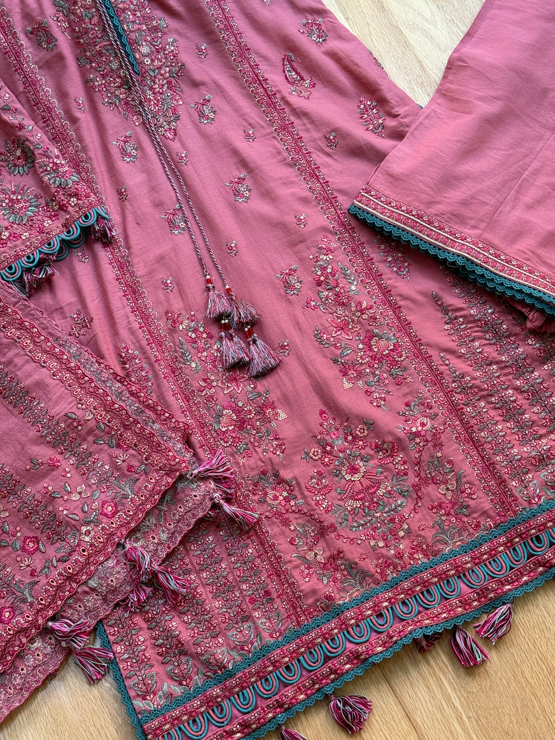 HUSSAIN REHAR WINTER COLLECTION TULLE HRSF03