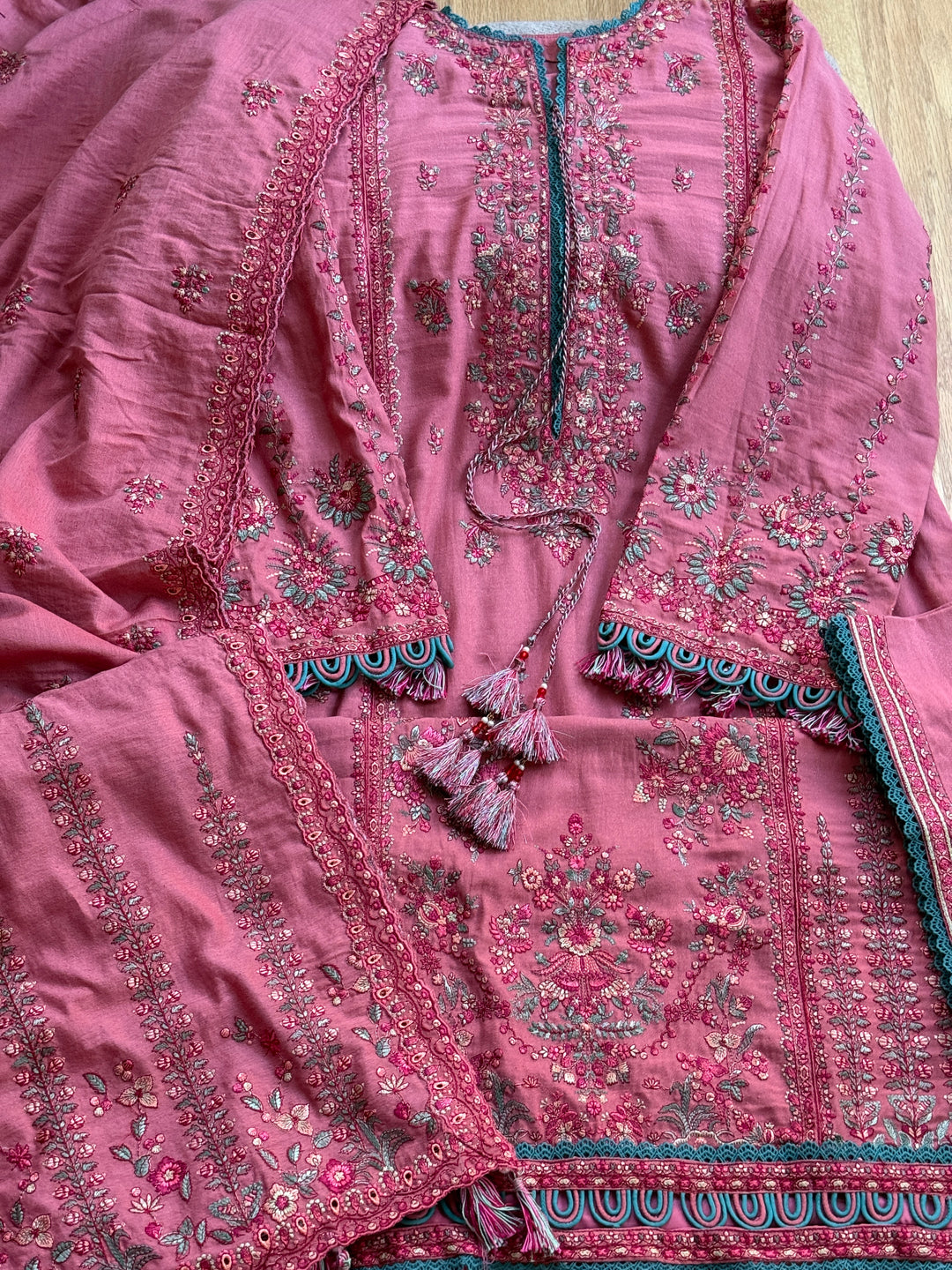 HUSSAIN REHAR WINTER COLLECTION TULLE HRSF03