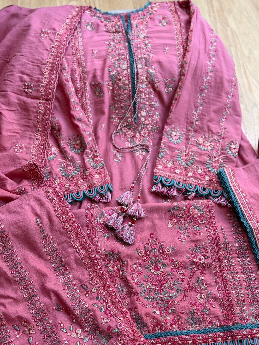 HUSSAIN REHAR WINTER COLLECTION TULLE HRSF03