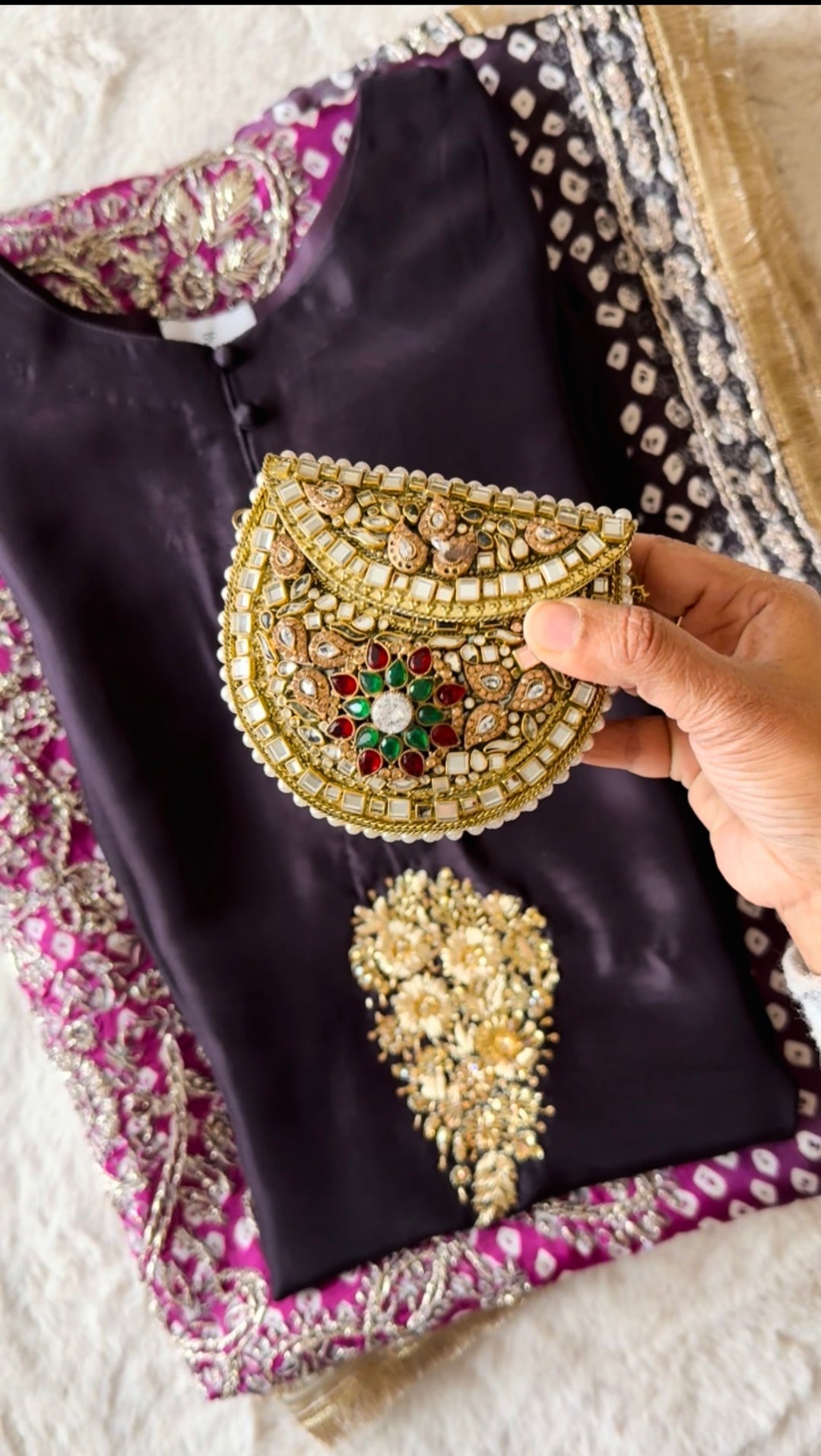 KUNDAN CLUTCH DAZZLE