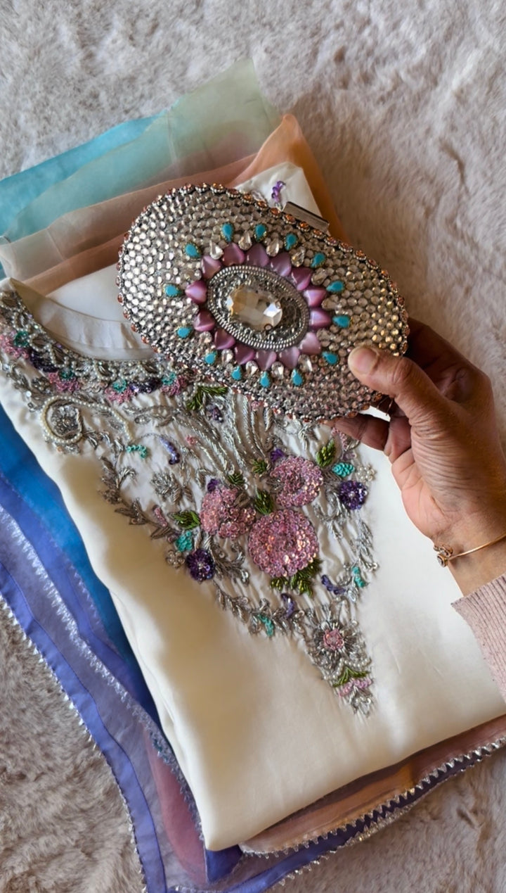 KUNDAN CLUTCH AMORA