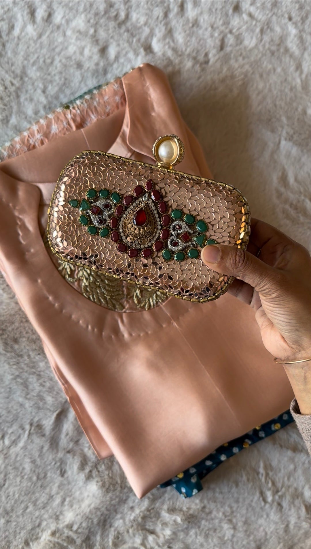 KUNDAN  CLUTCH AMALFI
