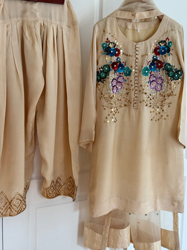 MUSE INSPIRED SILK FARSHI SHALWAR FRSH10