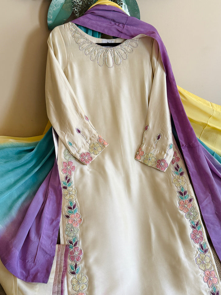 PURE SHEESHA SILK CUSTOM PARTYWEAR MUSF16