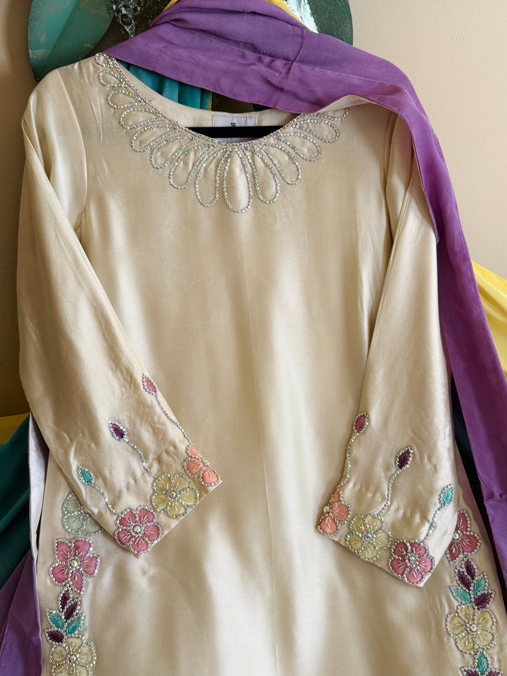 PURE SHEESHA SILK CUSTOM PARTYWEAR MUSF16