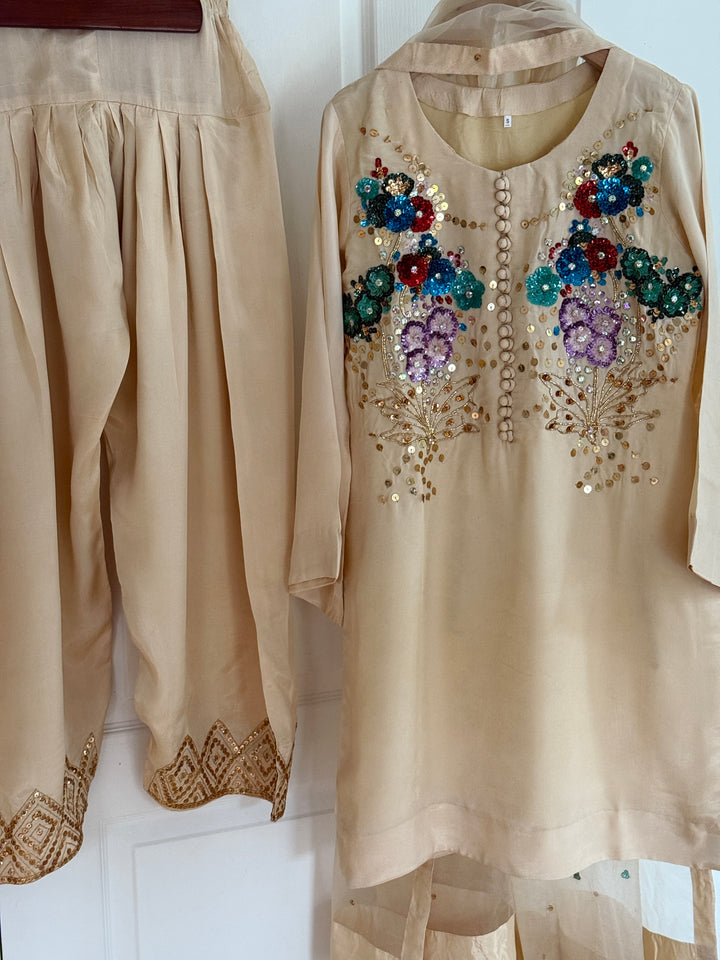 MUSE INSPIRED SILK FARSHI SHALWAR FRSH10