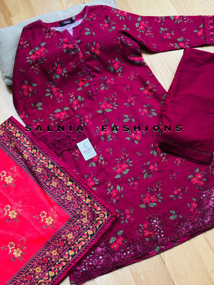 EMBROIDERED KHADDAR SUIT SB01