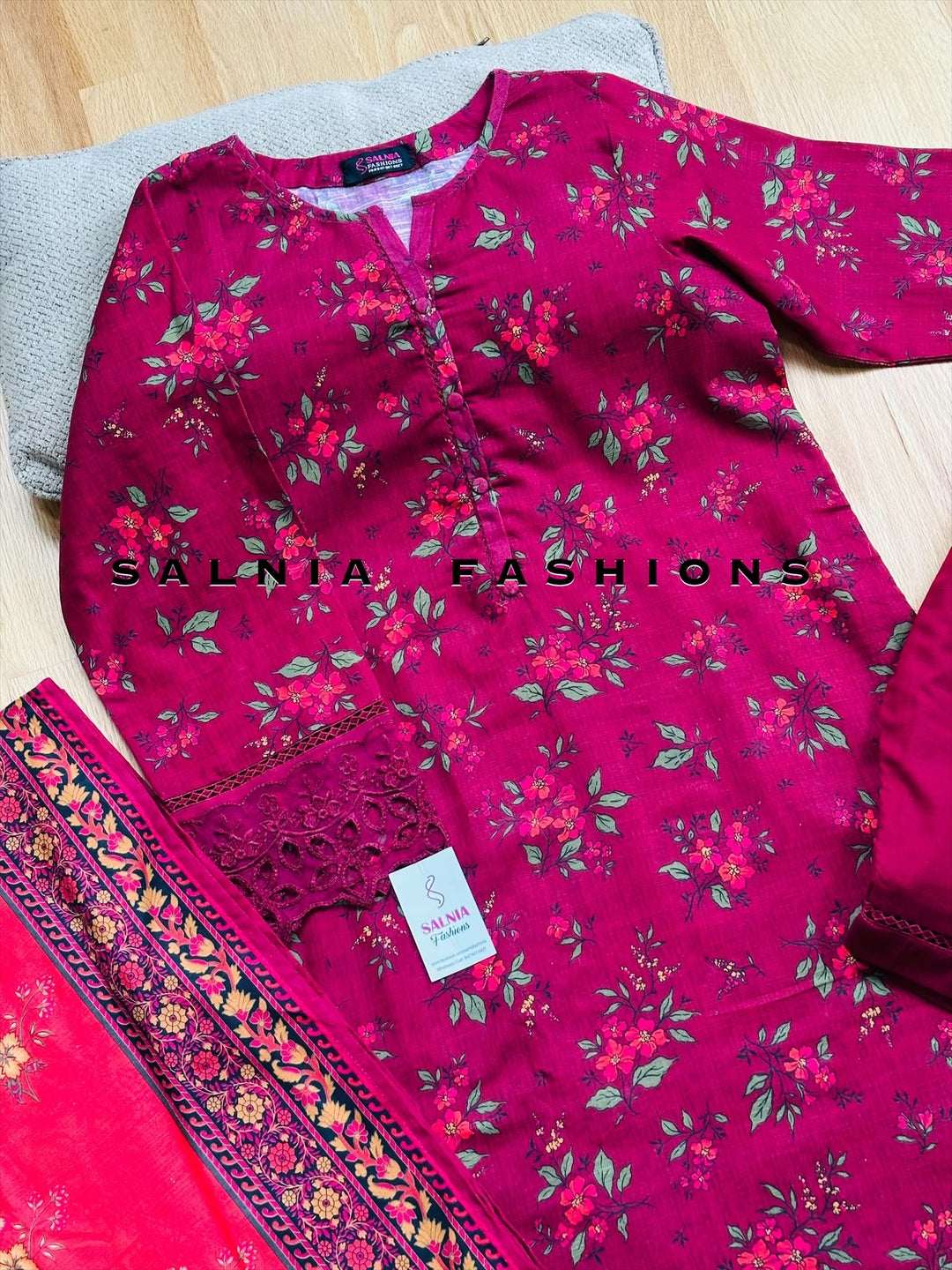 EMBROIDERED KHADDAR SUIT SB01