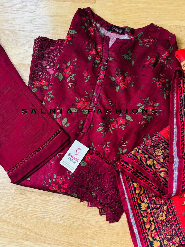EMBROIDERED KHADDAR SUIT SB01