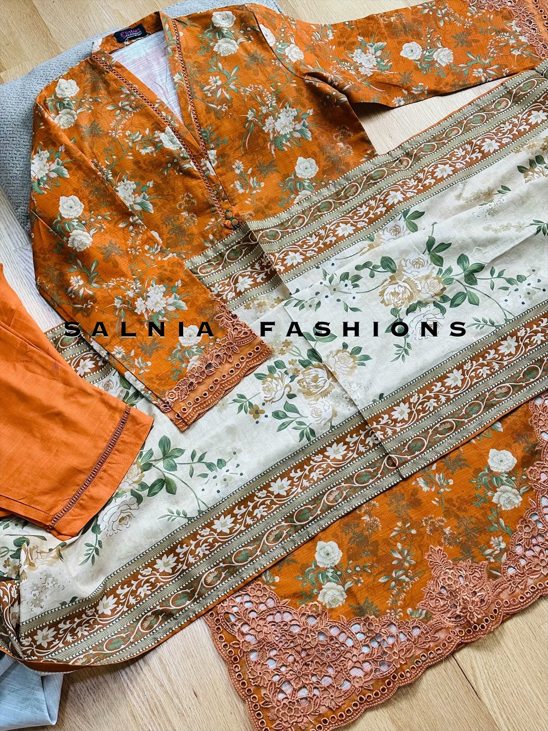 EMBROIDERED KHADDAR SUIT SB03