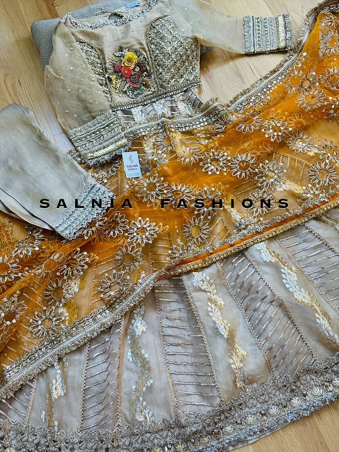 HEAVY PARTYWEAR WEDDING COLLECTION SET SFBD04