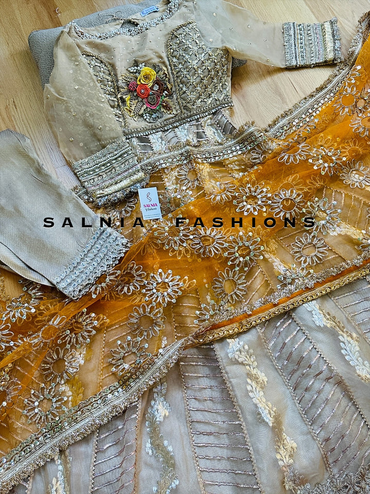 HEAVY PARTYWEAR WEDDING COLLECTION SET SFBD04