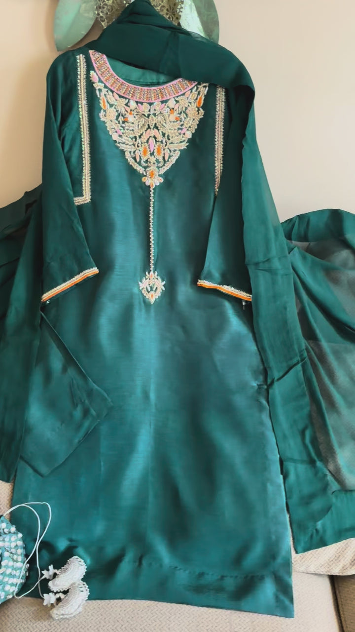 CUSTOM SERIES PARTYWEAR SUIT CSSF10