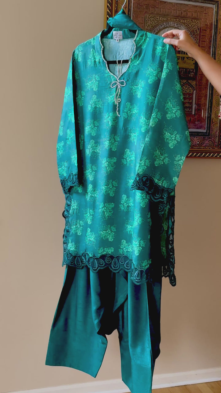 RAW SILK BOW FARSHI SHALWAR FRSH07