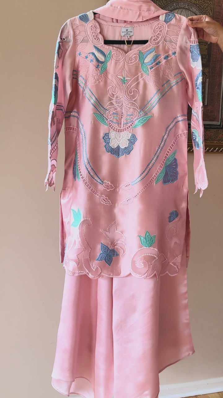 EMBROIDERED CUTWORK APPLIQUE SHEESHA SILK BOX PLEATED SUIT FRSH71