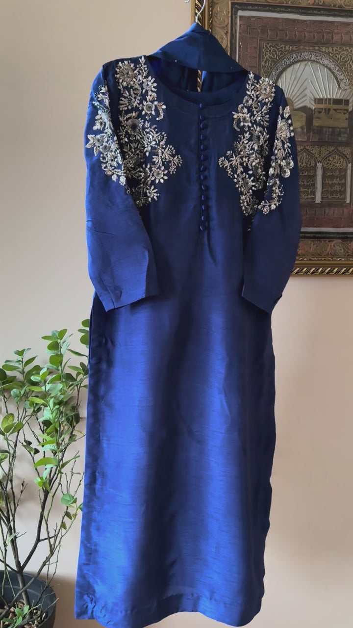 CUSTOM SERIES PARTYWEAR SUIT CSSF01