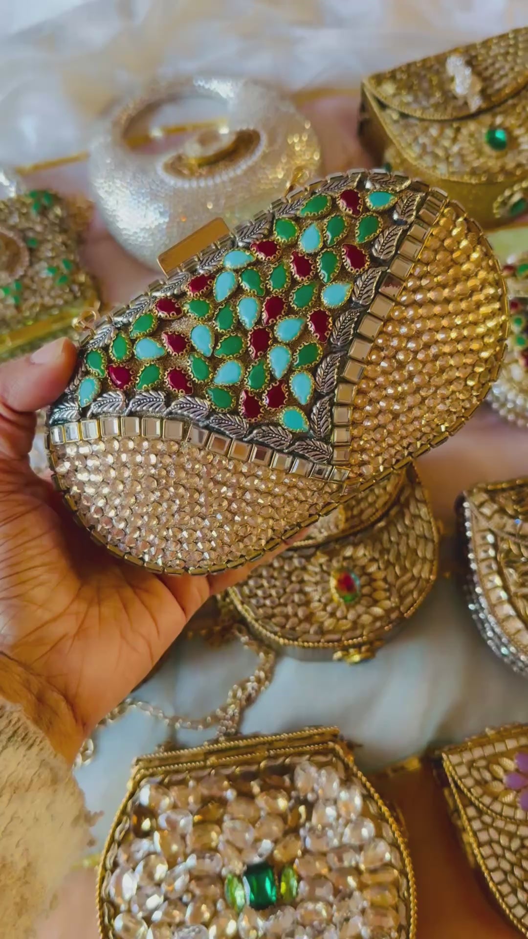KUNDAN CLUTCH SPARKLE