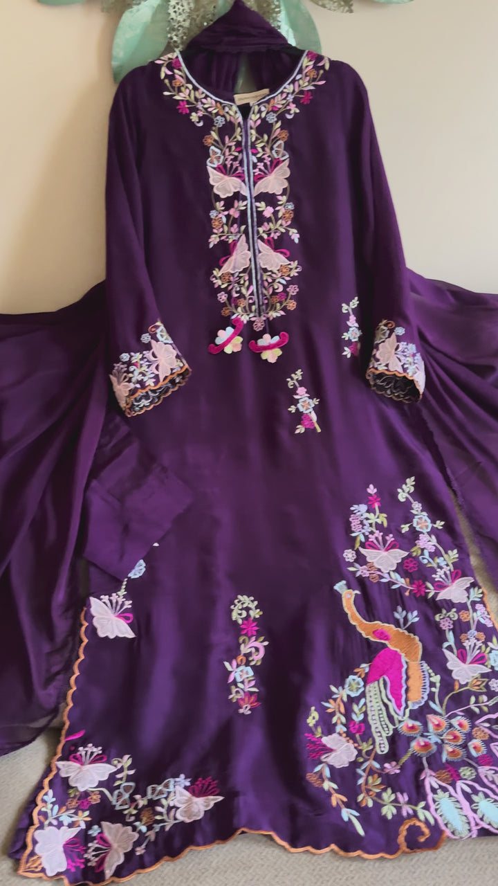 APPLIQUE EMBROIDERED SILK KAFTAN SFKF46
