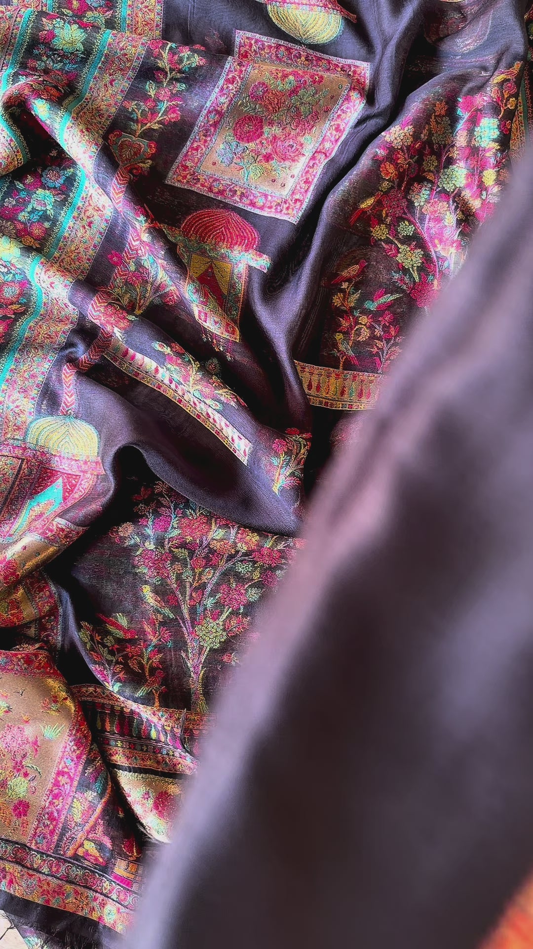 KHANI WOVEN PURE SILK SUIT KNSF01