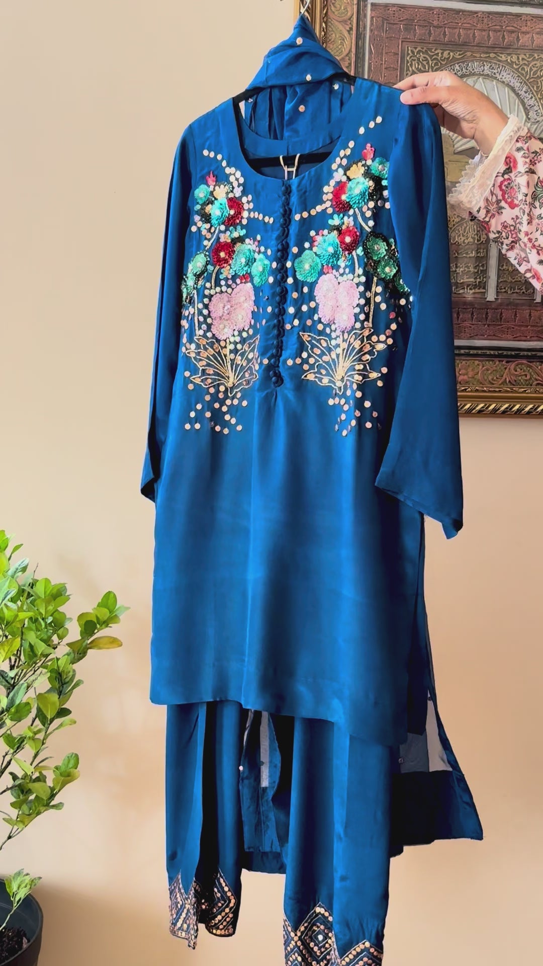 MUSE INSPIRED SILK FARSHI SHALWAR FRSH12