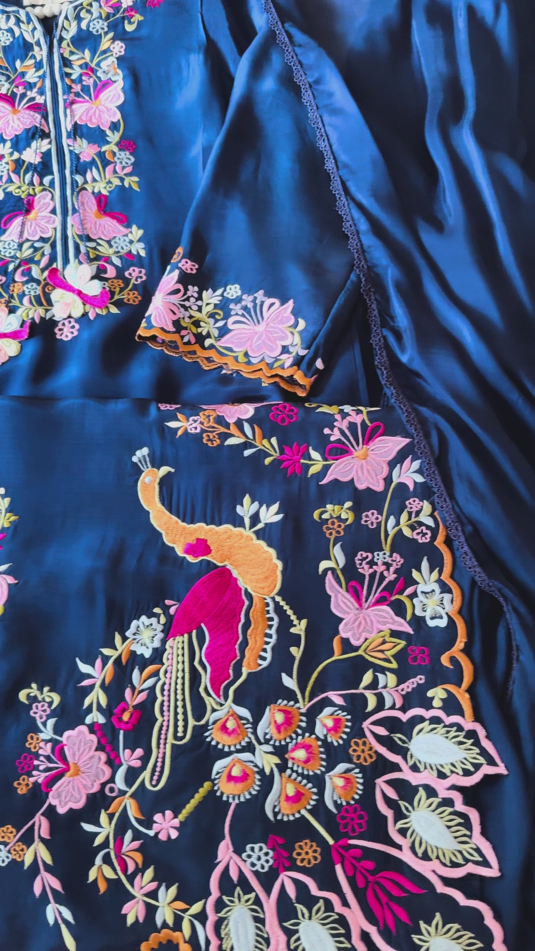 APPLIQUE EMBROIDERED SILK KAFTAN SFKF45