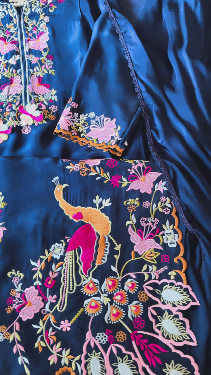 APPLIQUE EMBROIDERED SILK KAFTAN SFKF45