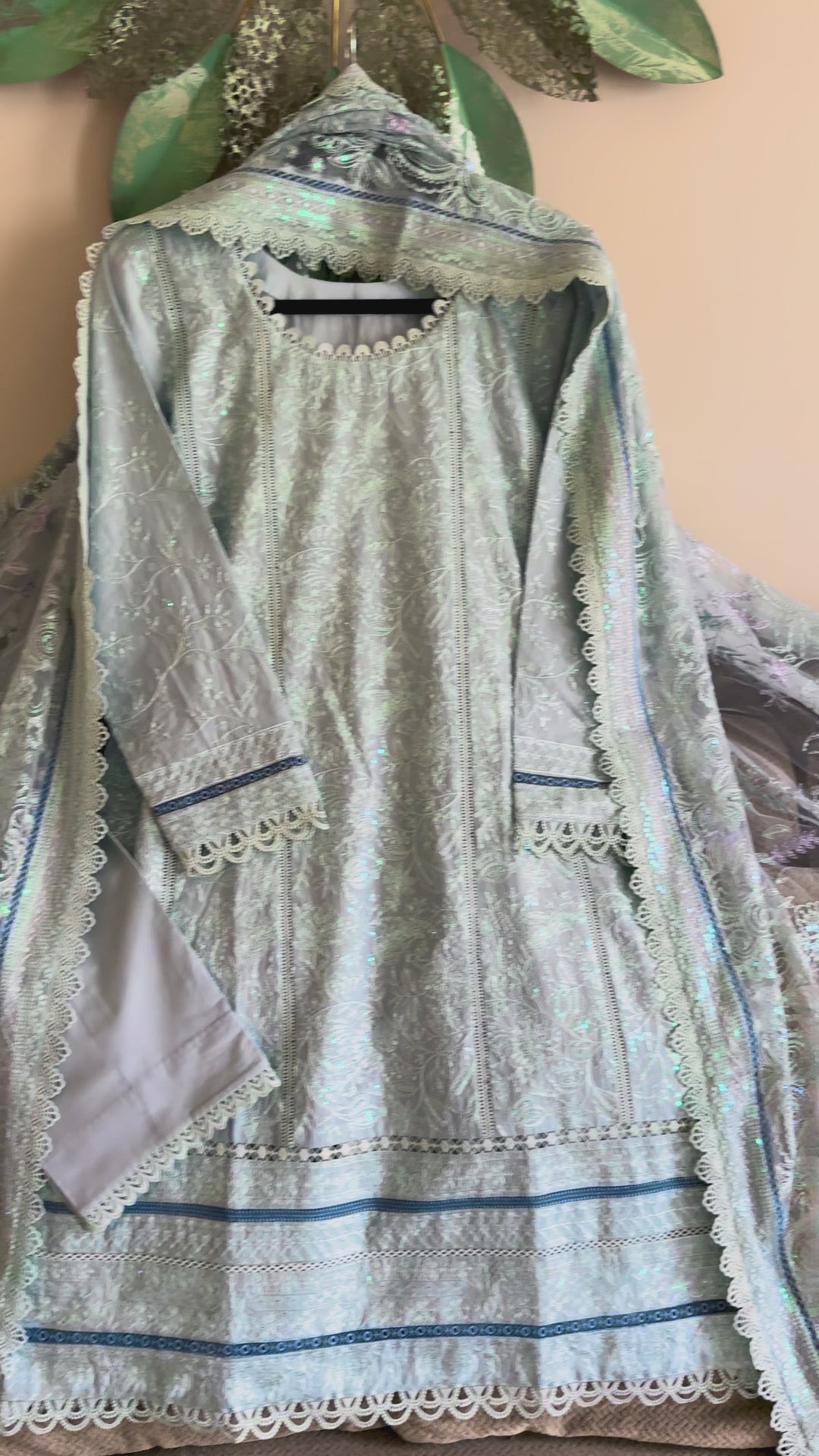 SOBIA NAZIR LUXURY COLLECTION SNSF4A