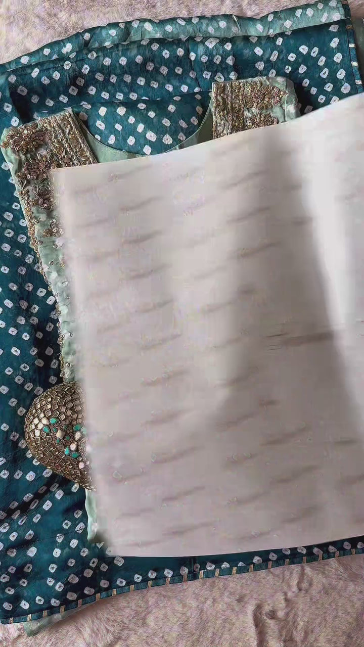 PURE SILK CHUNRI SUIT(CUSTOM SERIES) SFCH01