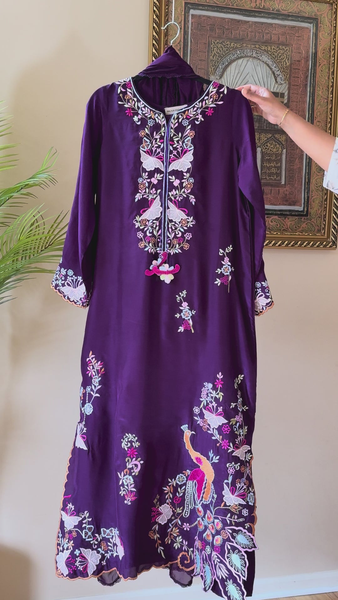 APPLIQUE EMBROIDERED SILK KAFTAN SFKF46