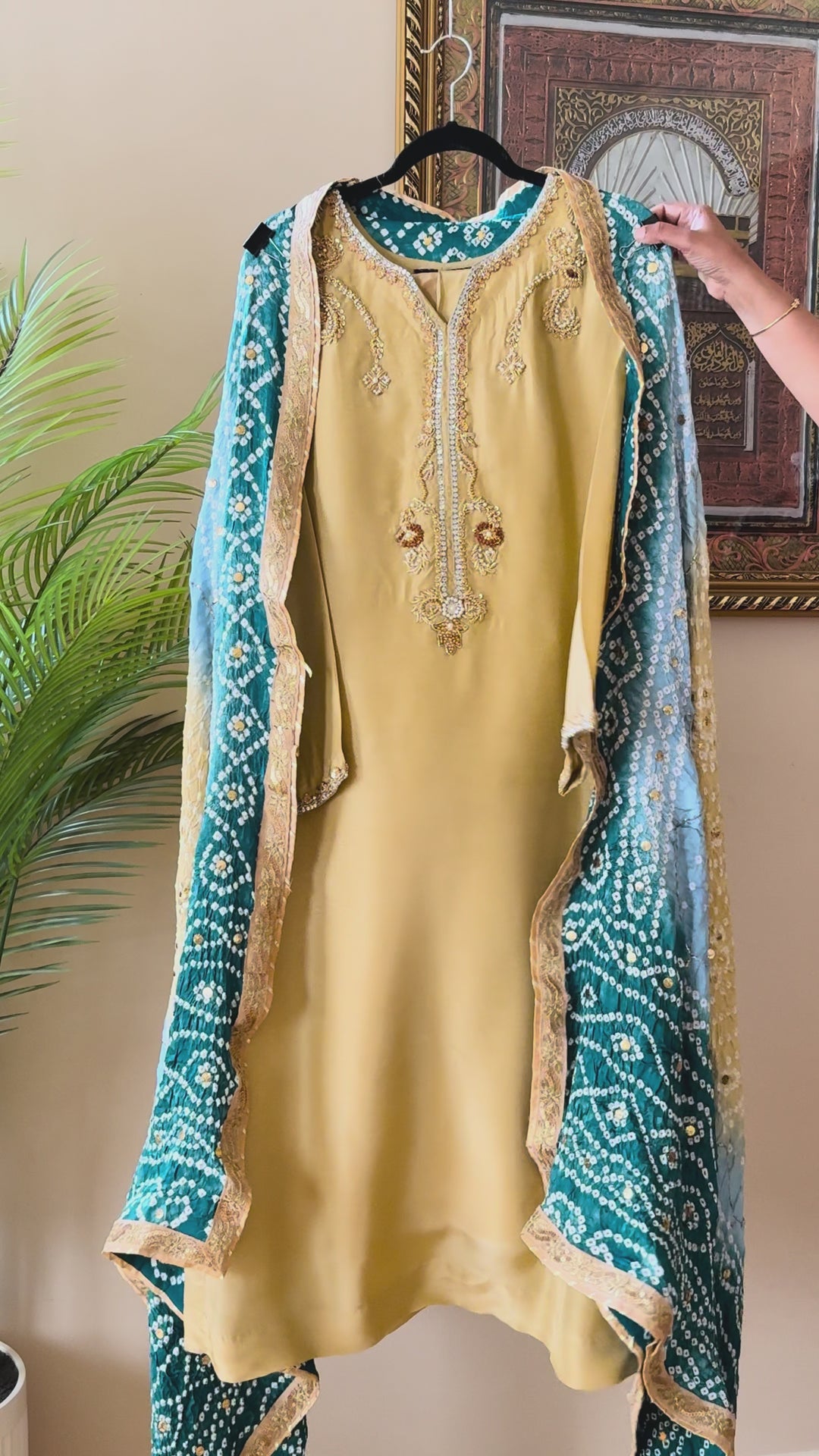 CUSTOM SERIES PURE SILK CHUNRI SUITS CHSF06