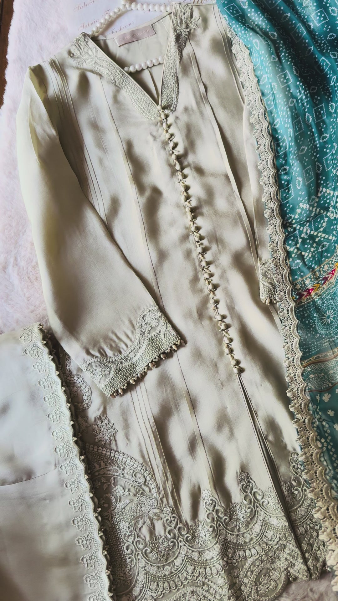 FAIZA SAQLAIN LUXE SILK EIDT RIMAAS