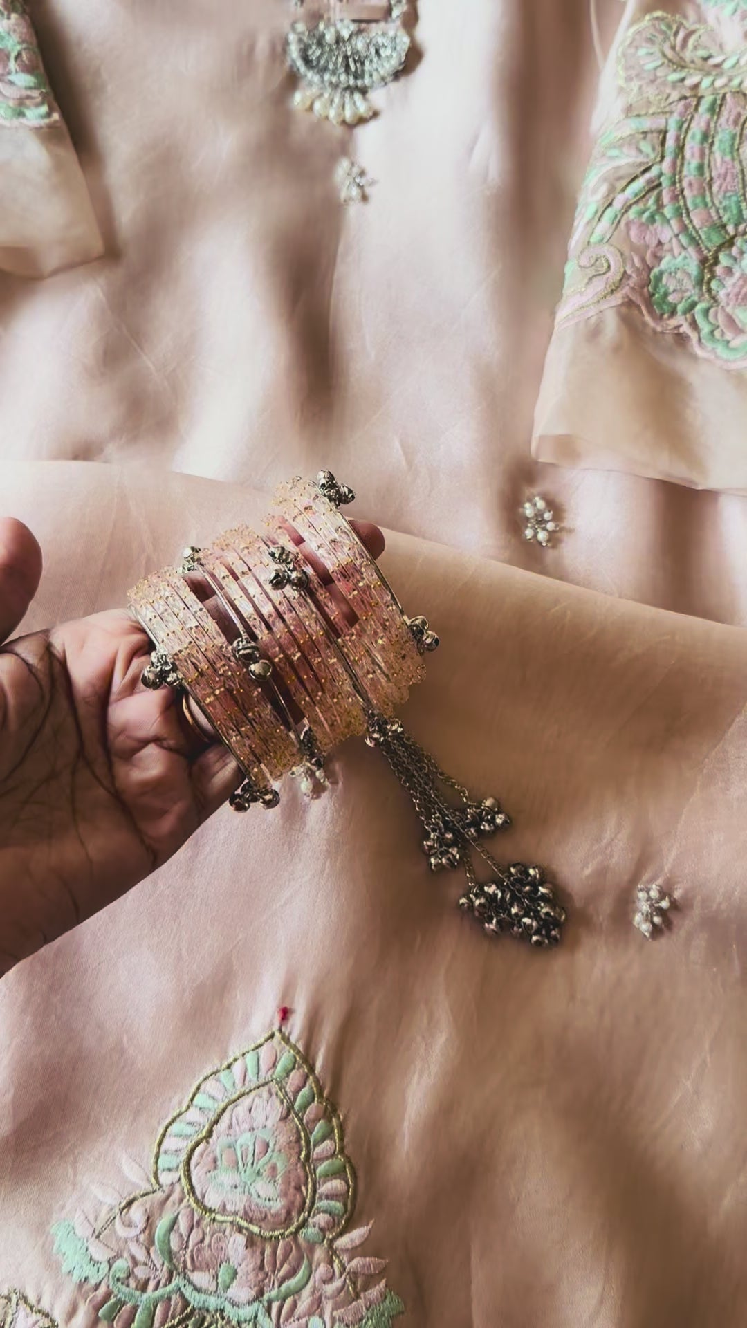 KASHMIRI GUNGROO & GLASS BANGLE SET KGSF02