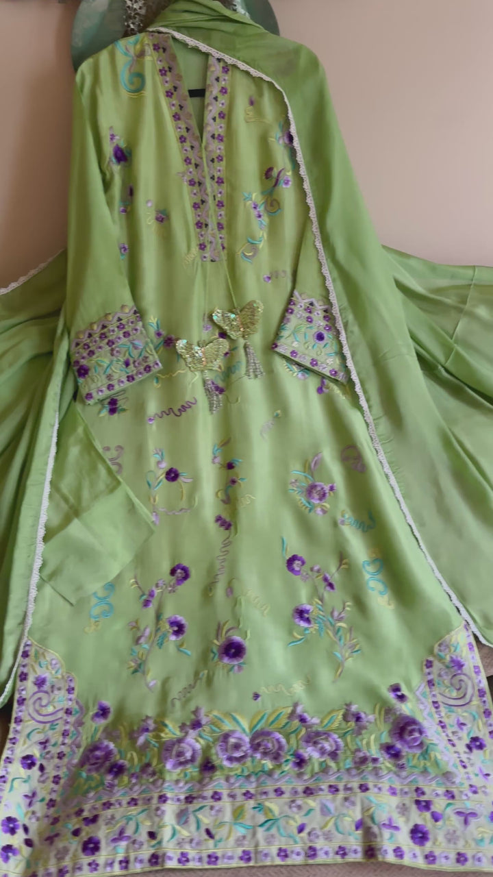 APPLIQUE EMBROIDERED SILK KAFTAN SFKF48