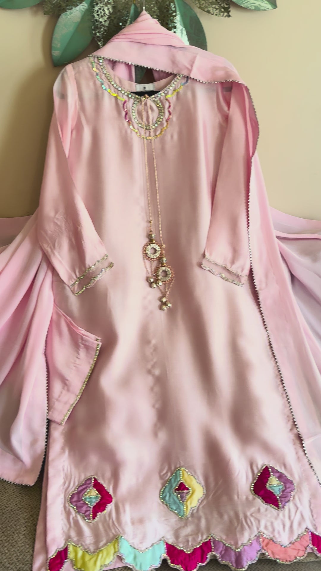 PURE SHEESHA SILK CUSTOM PARTYWEAR MUSF04