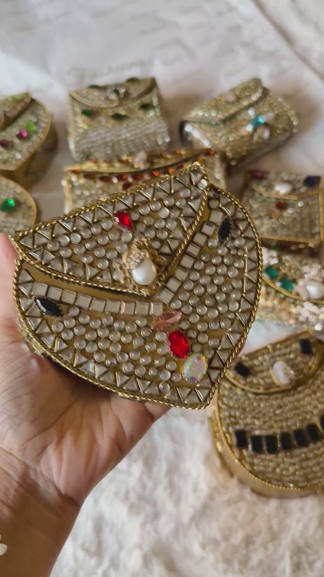 KUNDAN CLUTCH NIA