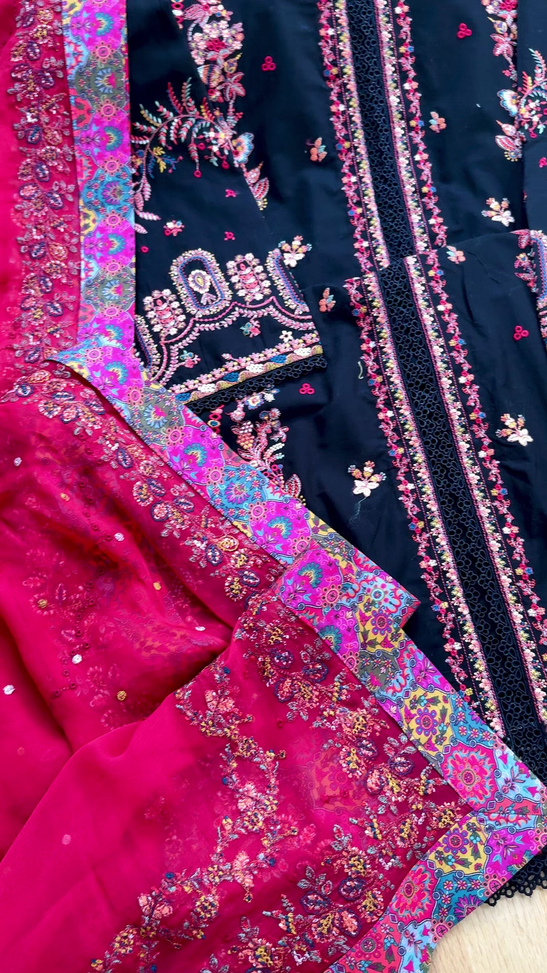 HUSSAIN REHAR LUXURY LAWN COLLECTION 2025 BLIZ