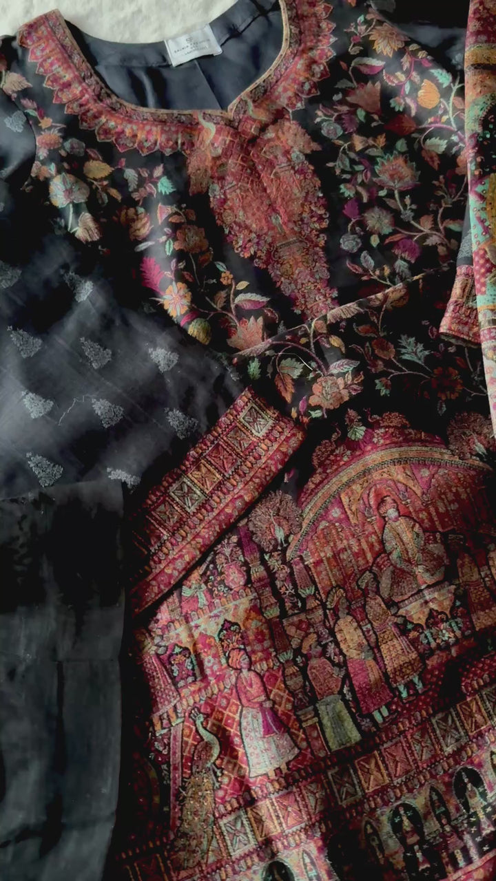 KHANI WOVEN PURE SILK SUIT KNSF02