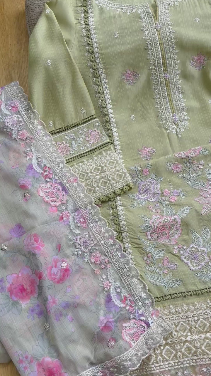 EMBROIDERED LINEN SUIT WITH WOOLEN SHAWL SFLN01