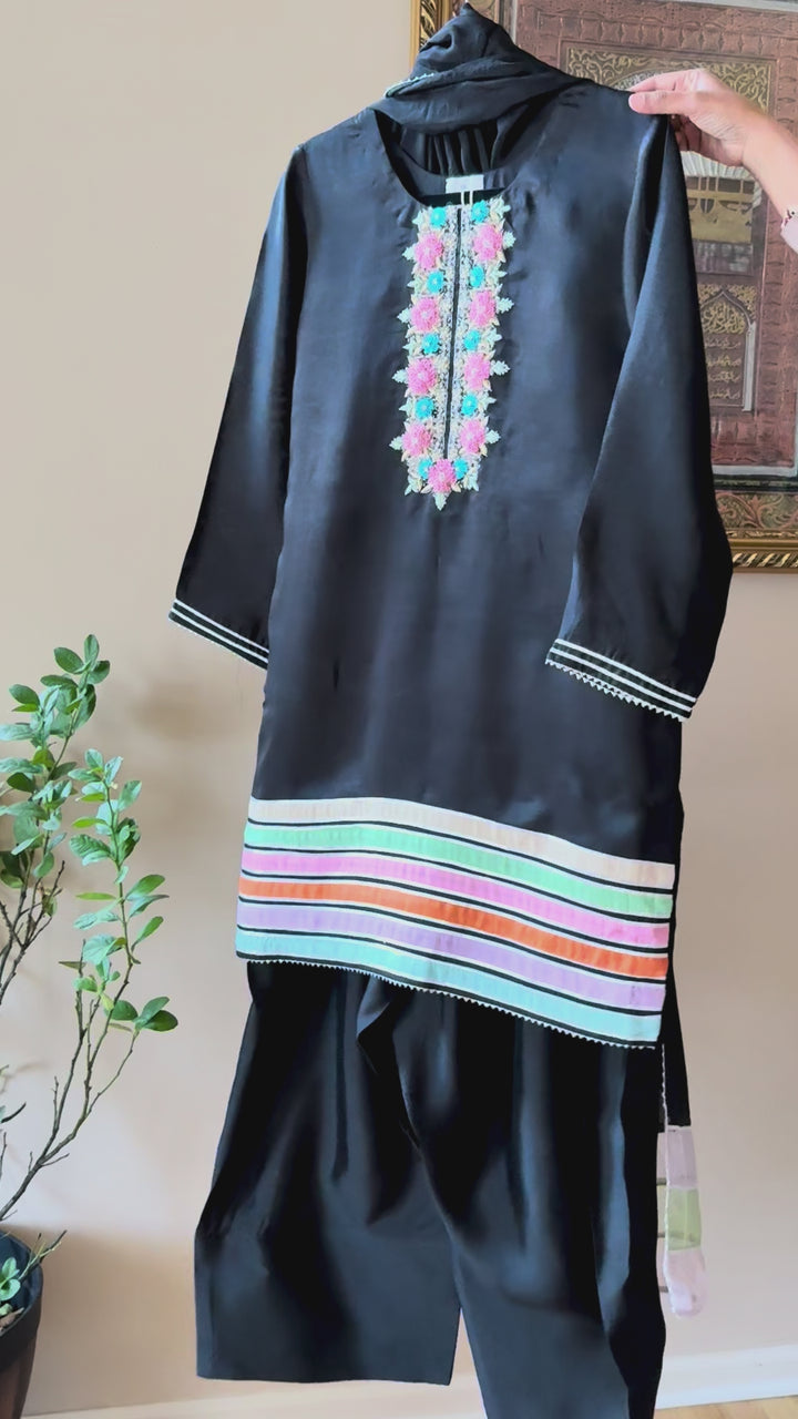 HAND EMBELLISHED PURE SILK FARSHI SHALWAR FRSH75