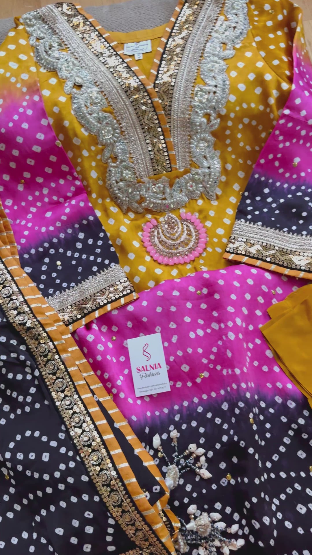 PURE SILK CHUNRI SUIT(CUSTOM SERIES) SFCH05