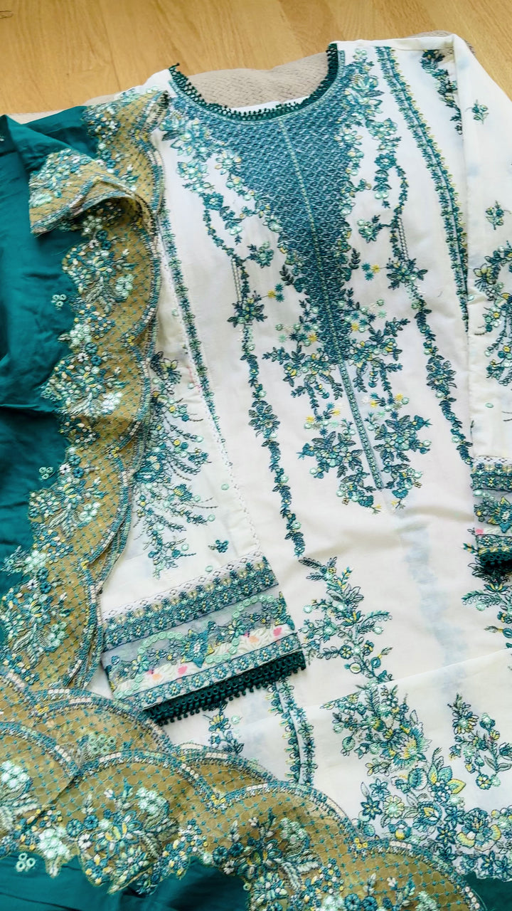 HUSSAIN REHAR LUXURY LAWN COLLECTION 2025 VEIL