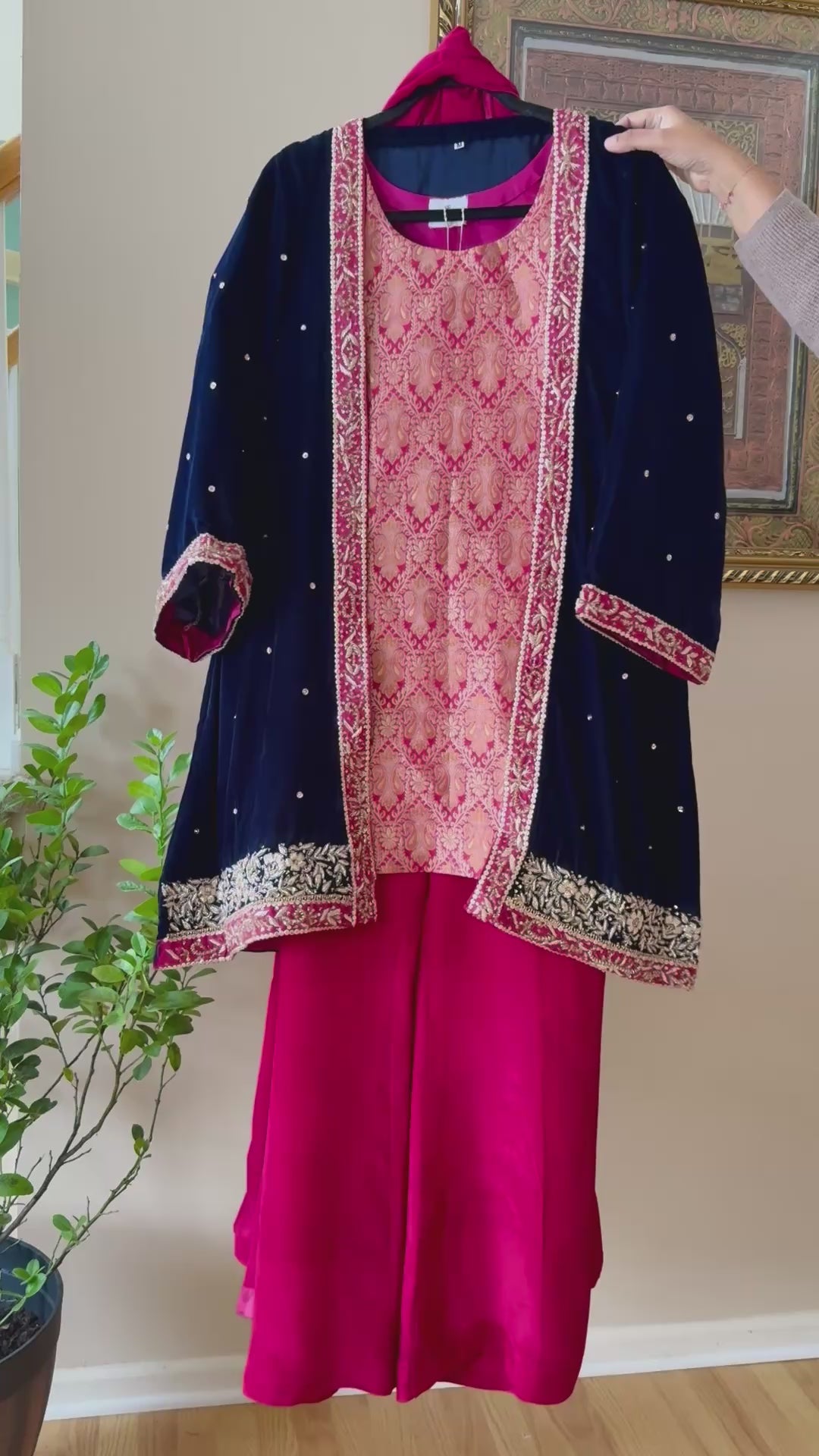 PARTYWEAR COAT STYLE BANARASI SUIT SFPW01