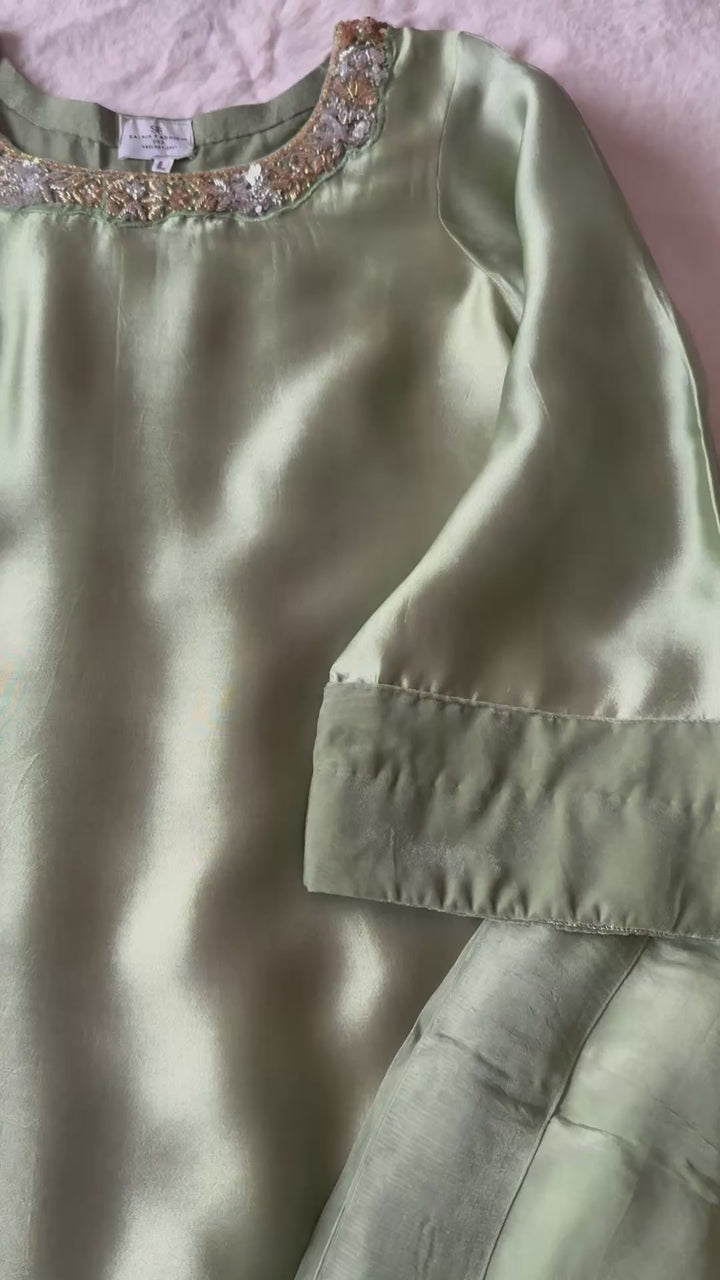 HANDWORK SHEESHA SILK PARTYWEAR SUIT CSPW05