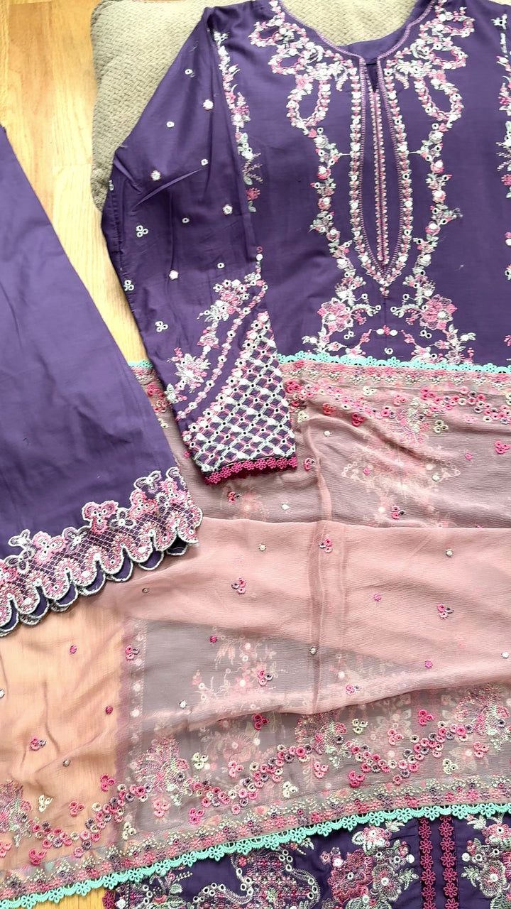 HUSSAIN REHAR LUXURY LAWN COLLECTION 2025 IRRIS