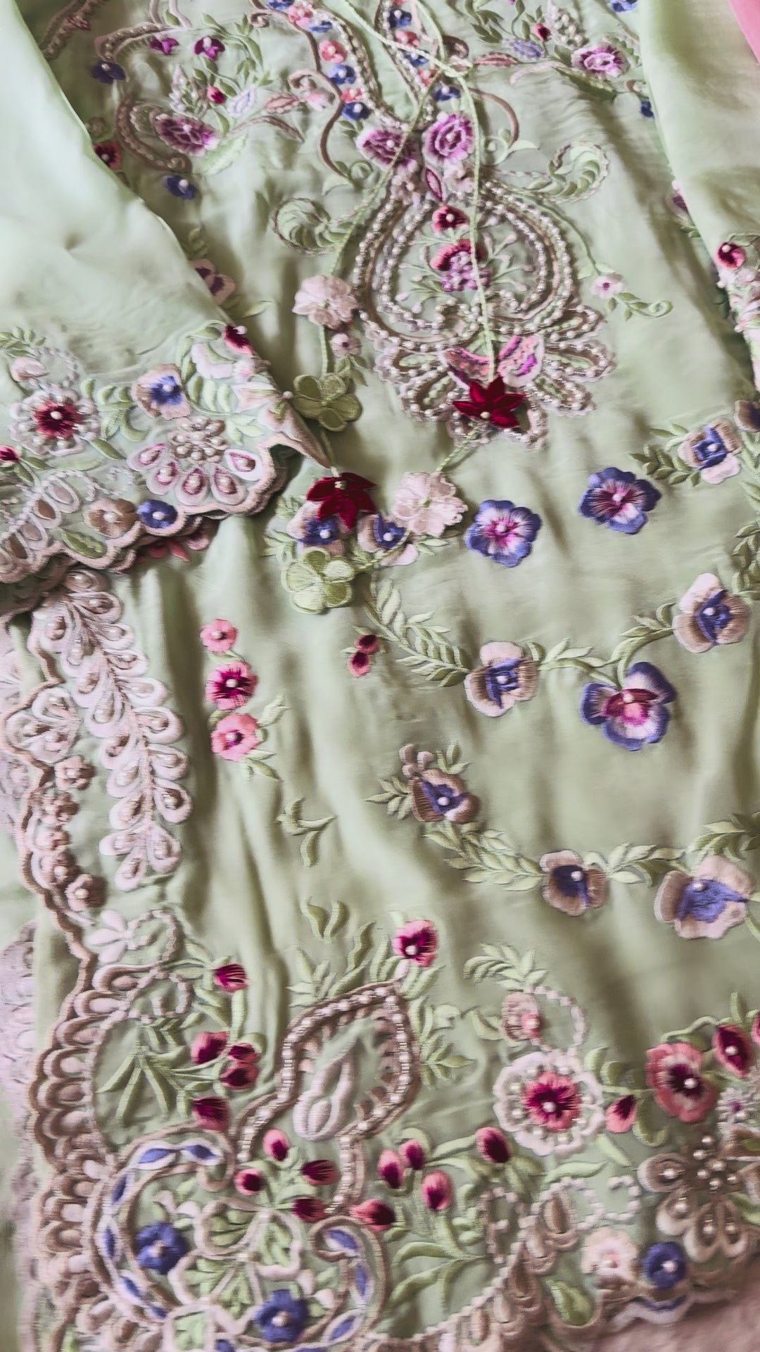 CUTWORK EMBROIDERED PURE SILK SUIT CTSH01