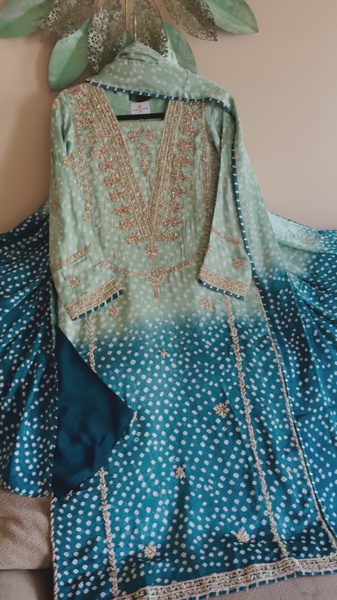PURE SILK CHUNRI SUIT(CUSTOM SERIES) SFCH01