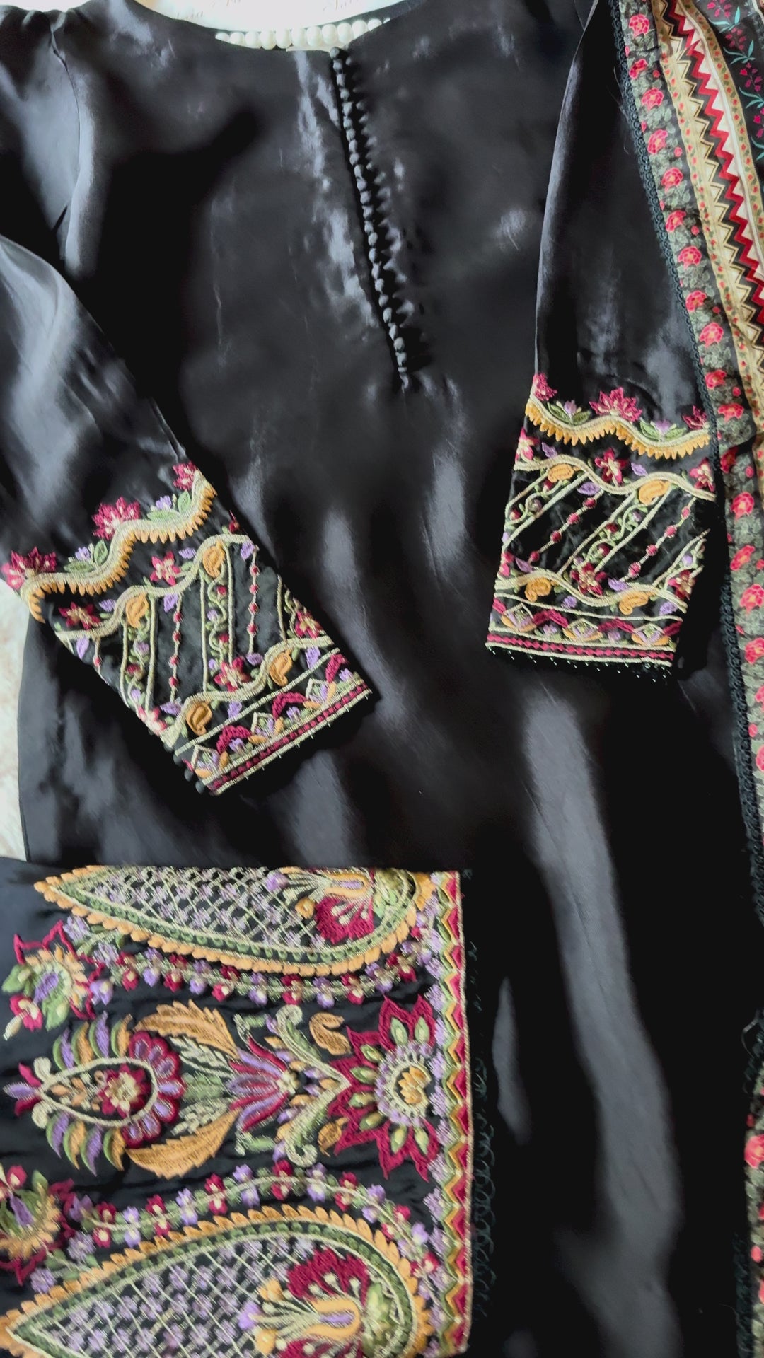 FAIZA SAQLAIN LUXE SILK EIDT LULIA